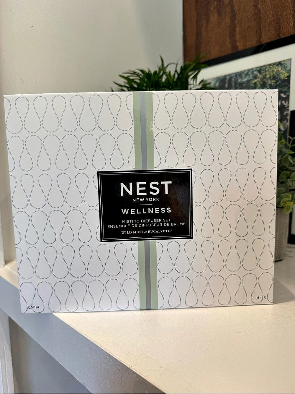 NEST New York Wild Mint & Eucalyptus Misting Diffuser Set White